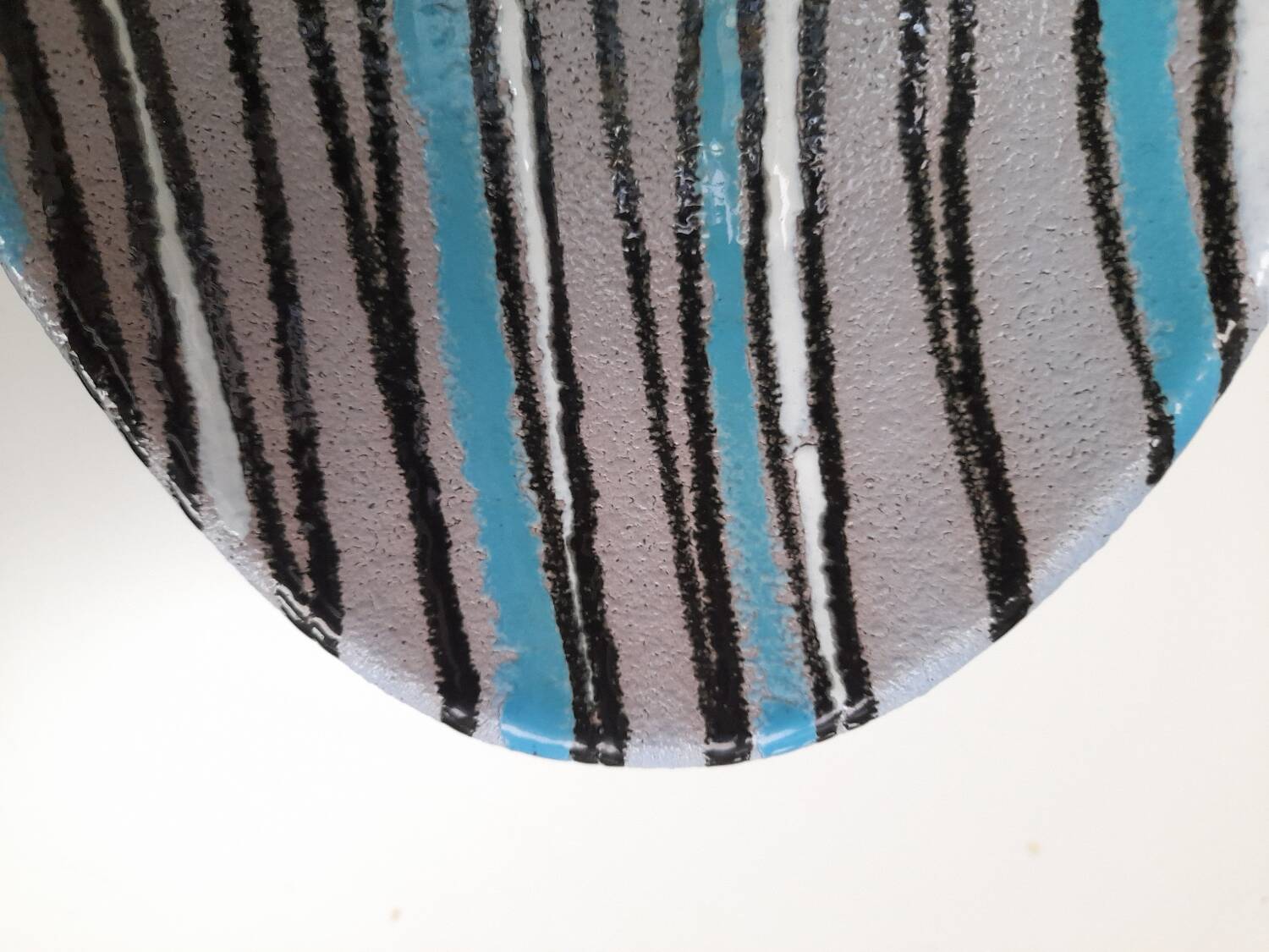 Italian lined ceramic dish, 1950s