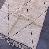 Moroccan rug Beni M'Rirt white - 161 x 280 cm