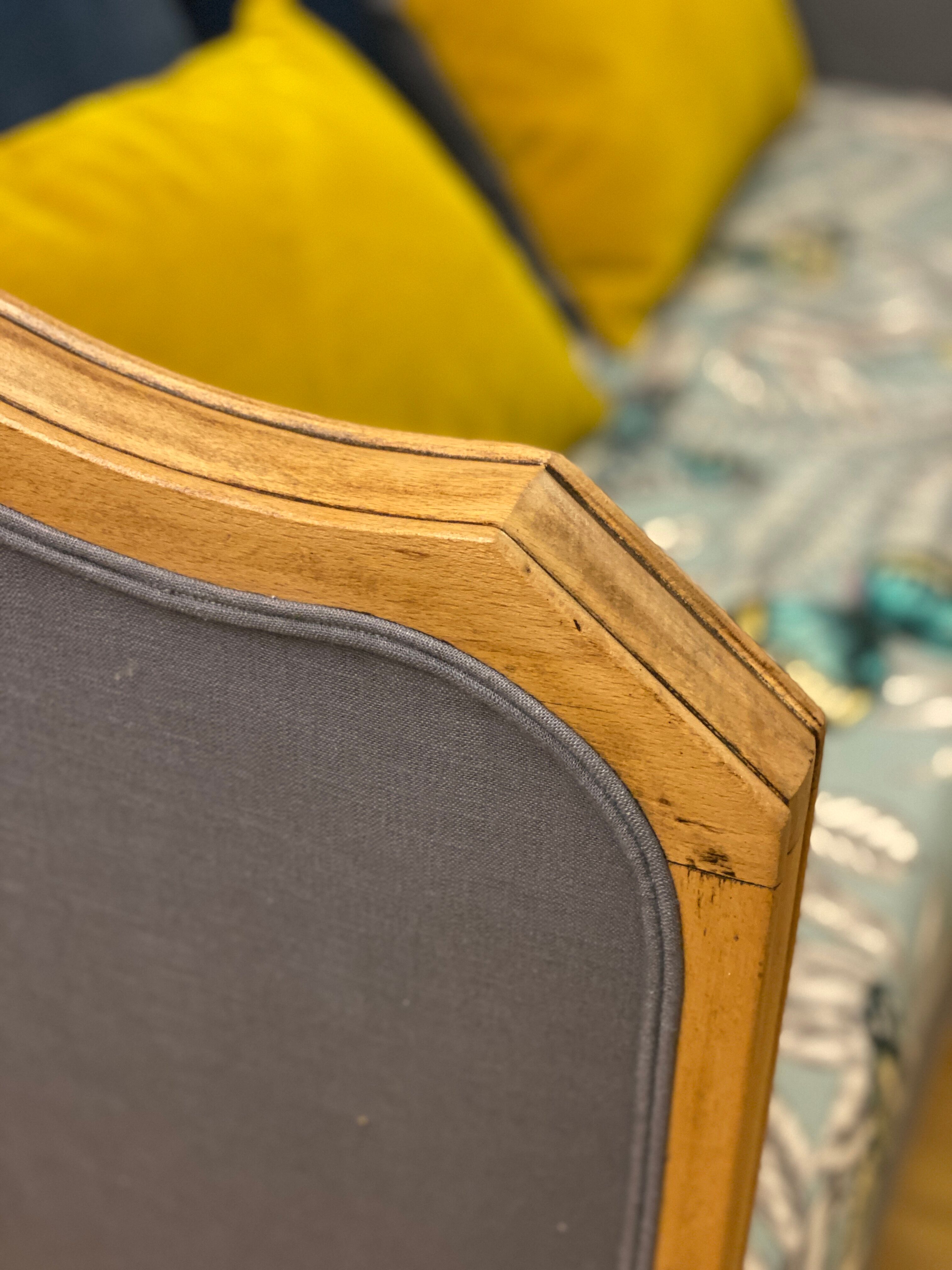 Swallow bench Thevenon Fabric - Completely redone Fabrics Upcycling