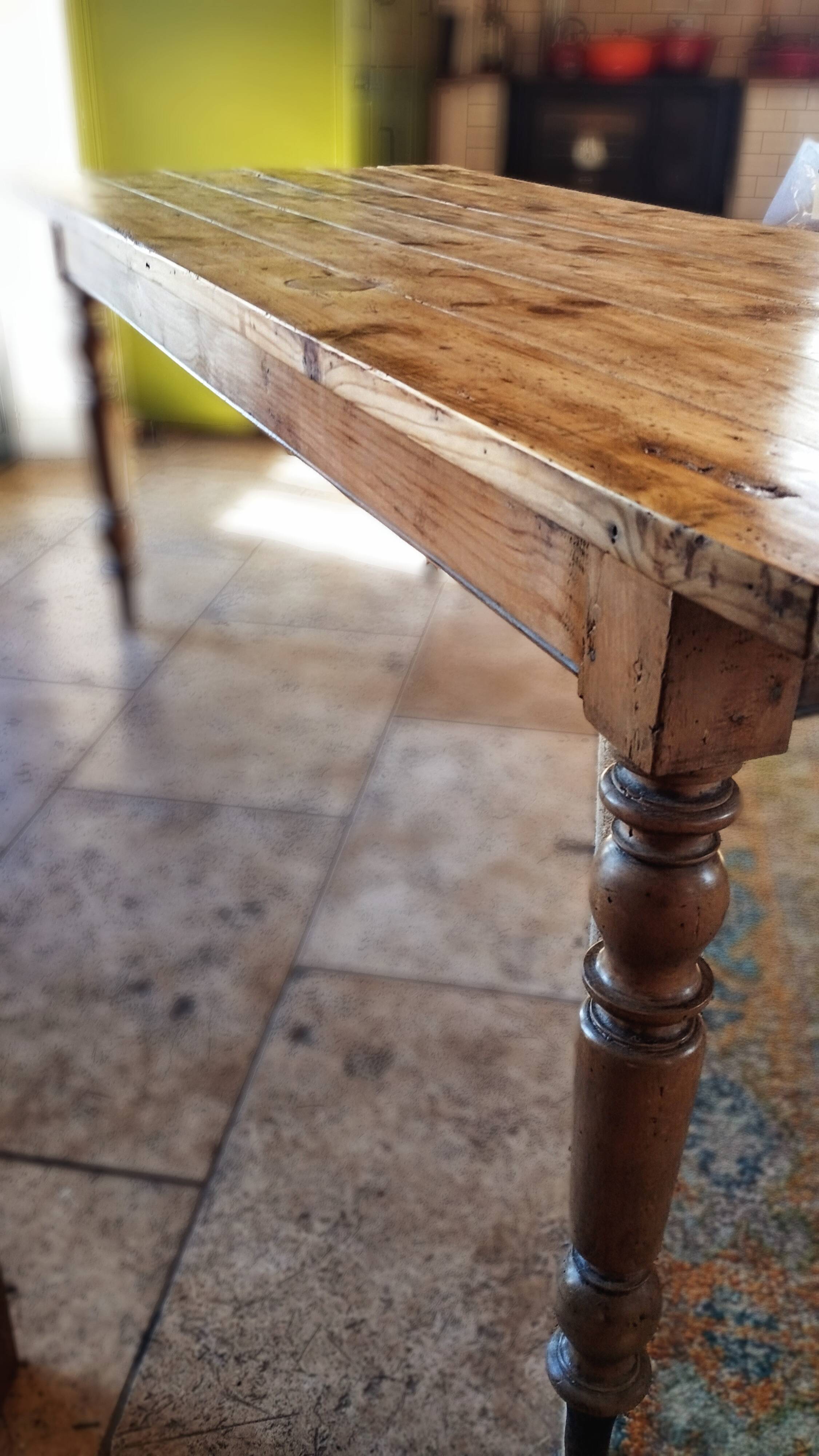Farmhouse table dating from the end of the 19th century