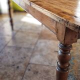 Farmhouse table dating from the end of the 19th century