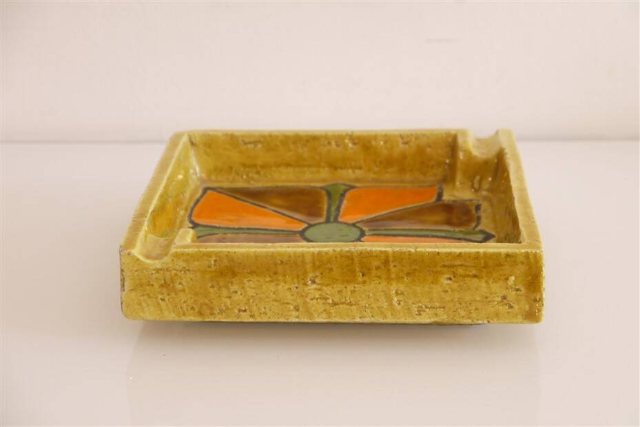 Ceramic pocket tray from Bitossi