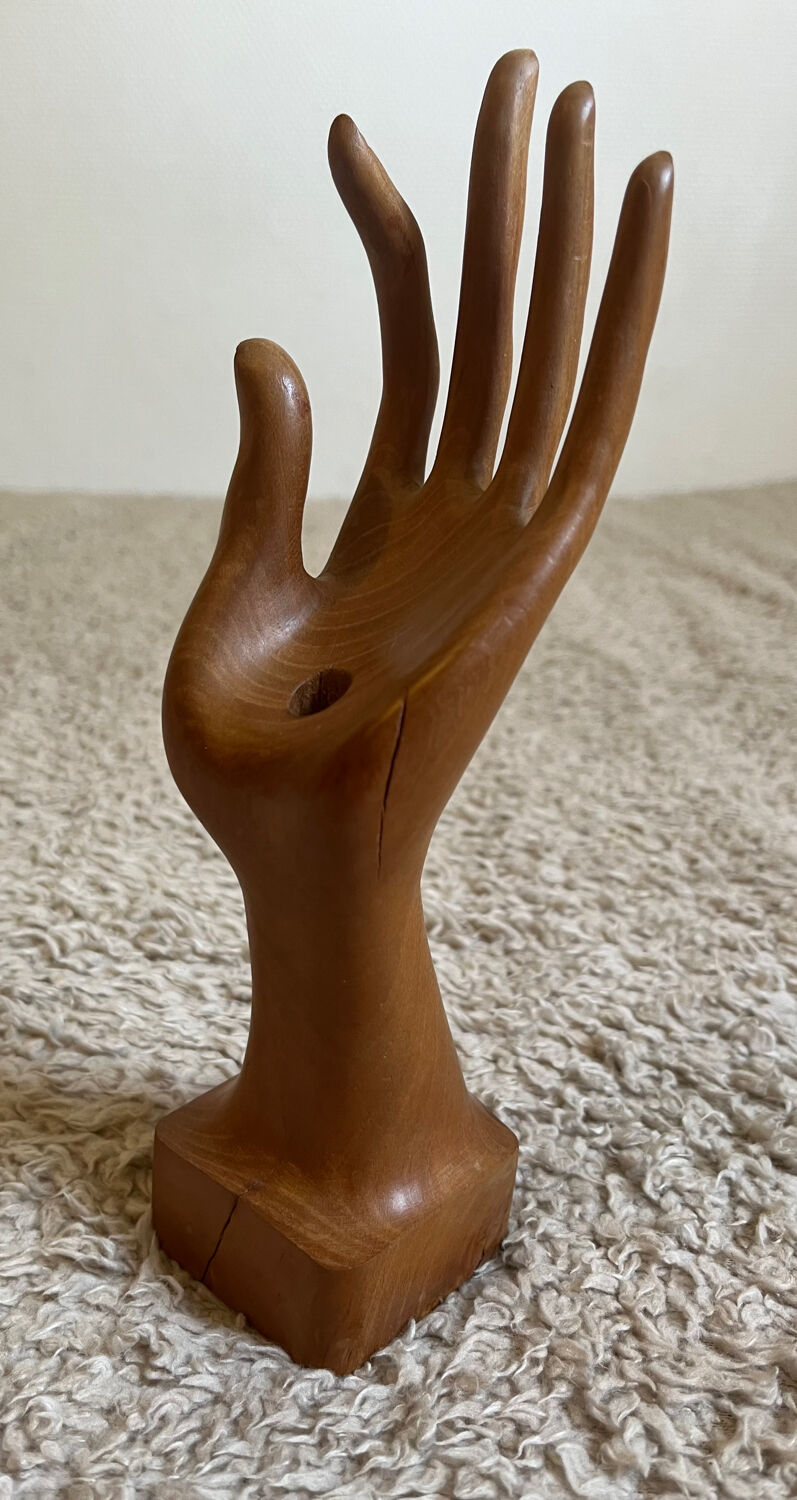 Hand Soliflore ring holder wooden jewelry holder