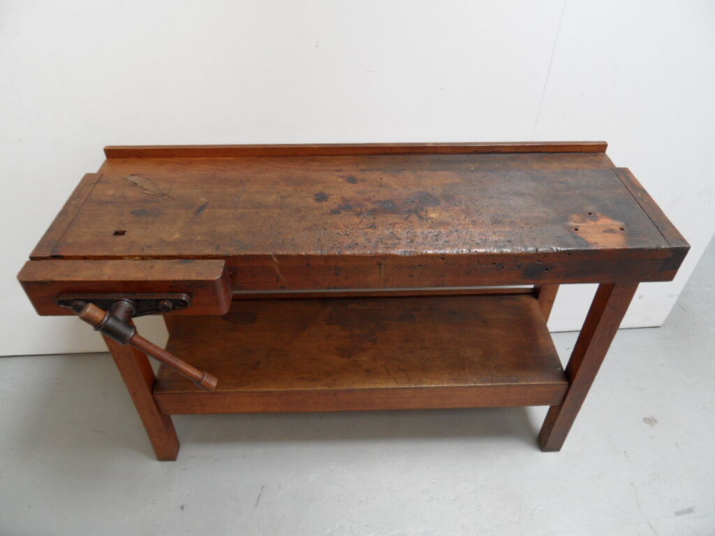 Industrial work bench
