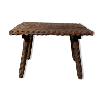 Table d’appoint en bois massif