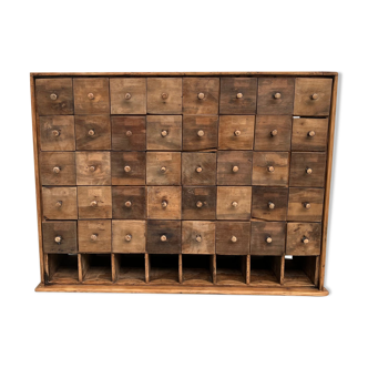 Small storage cabinet with drawers