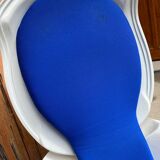 White plastic Garden Egg chair with blue cushions — Peter Ghyczy 1968