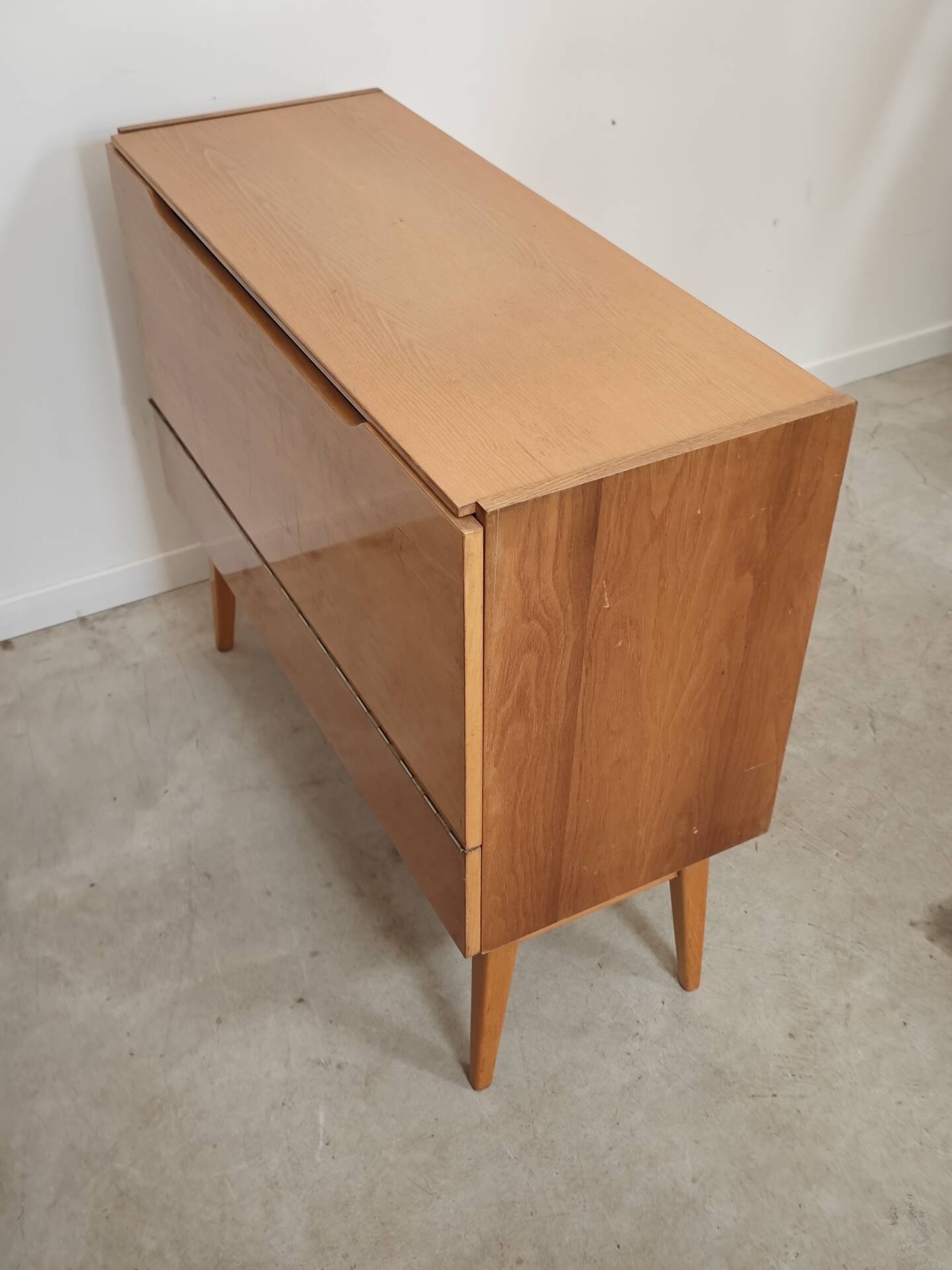 Storage chest with cover / mini bar by Landsman / Nepozitek 1960