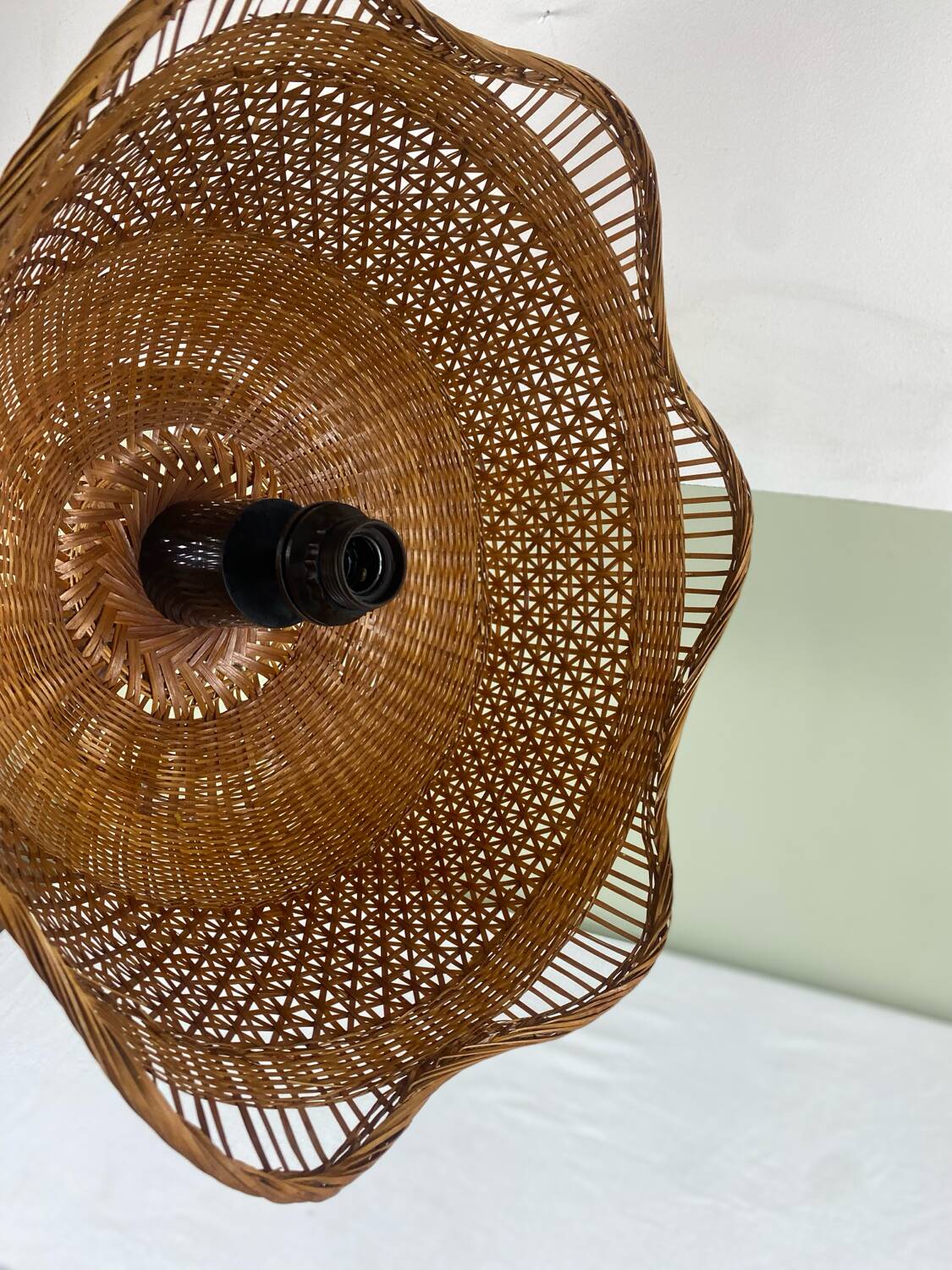 Vintage cane suspension