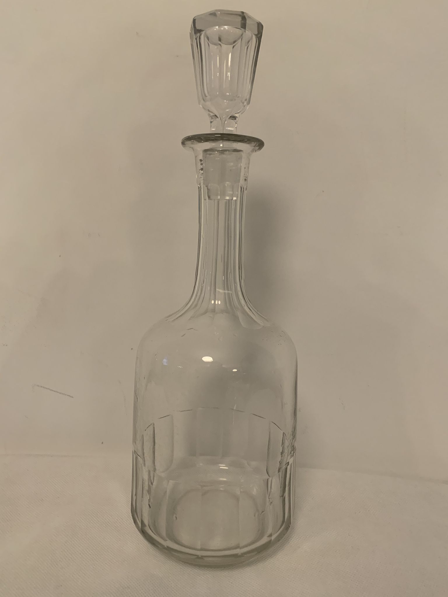 Set of 4 glasses and 1 carafe model Mirabeau early twentieth century