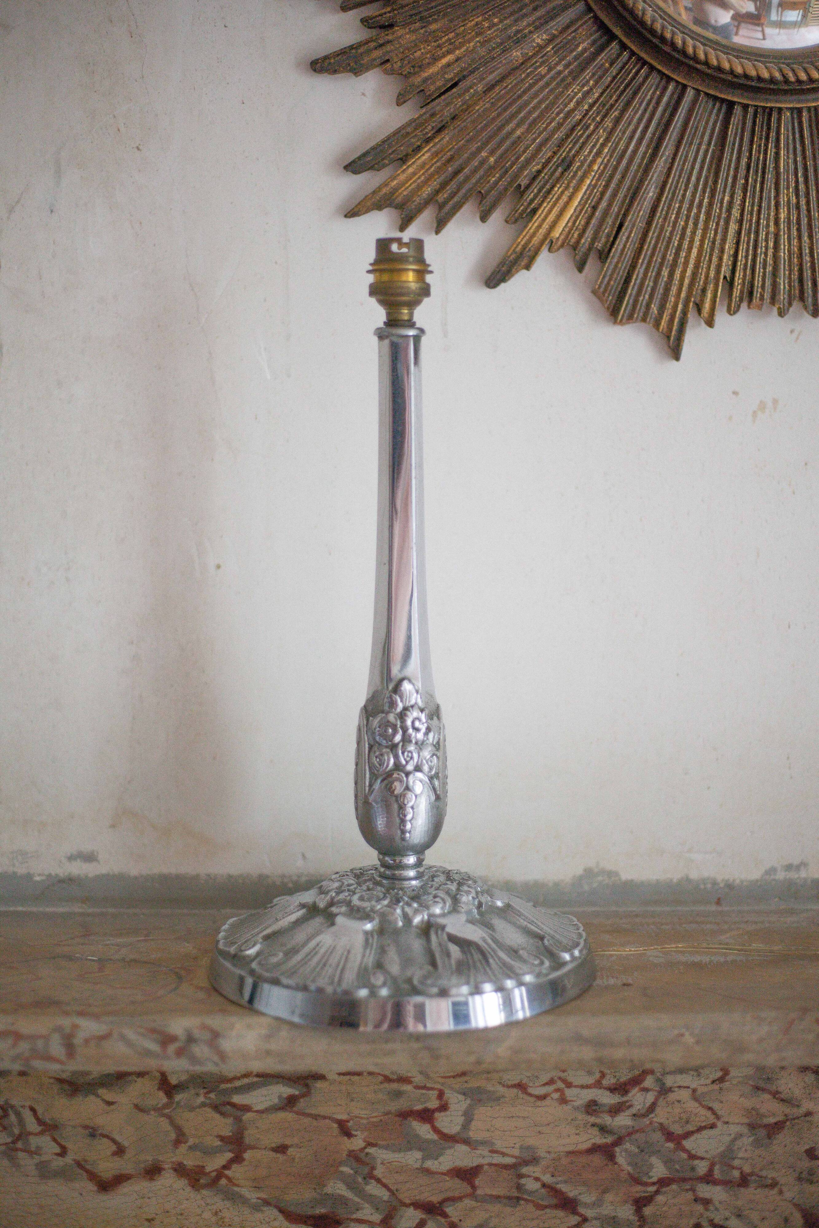 Art Deco table lamp, living room lamp, floral lamp base