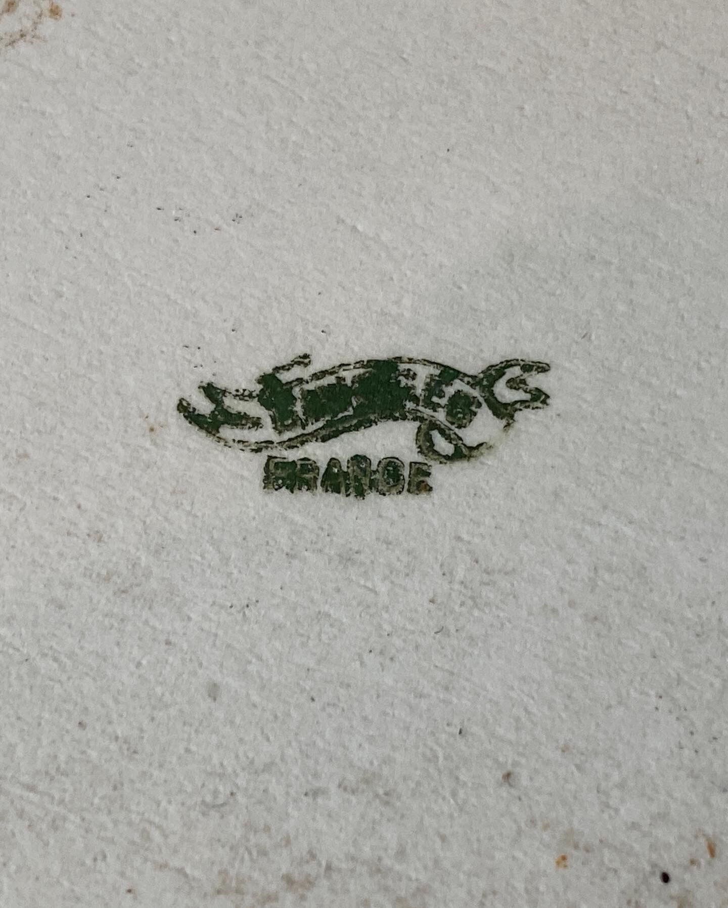 Limoges porcelain top "Forget-me-nots" old