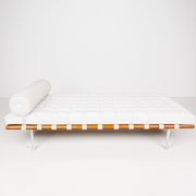 Barcelona daybed by Ludwig Mies van der Rohe fro Knoll, 1980s