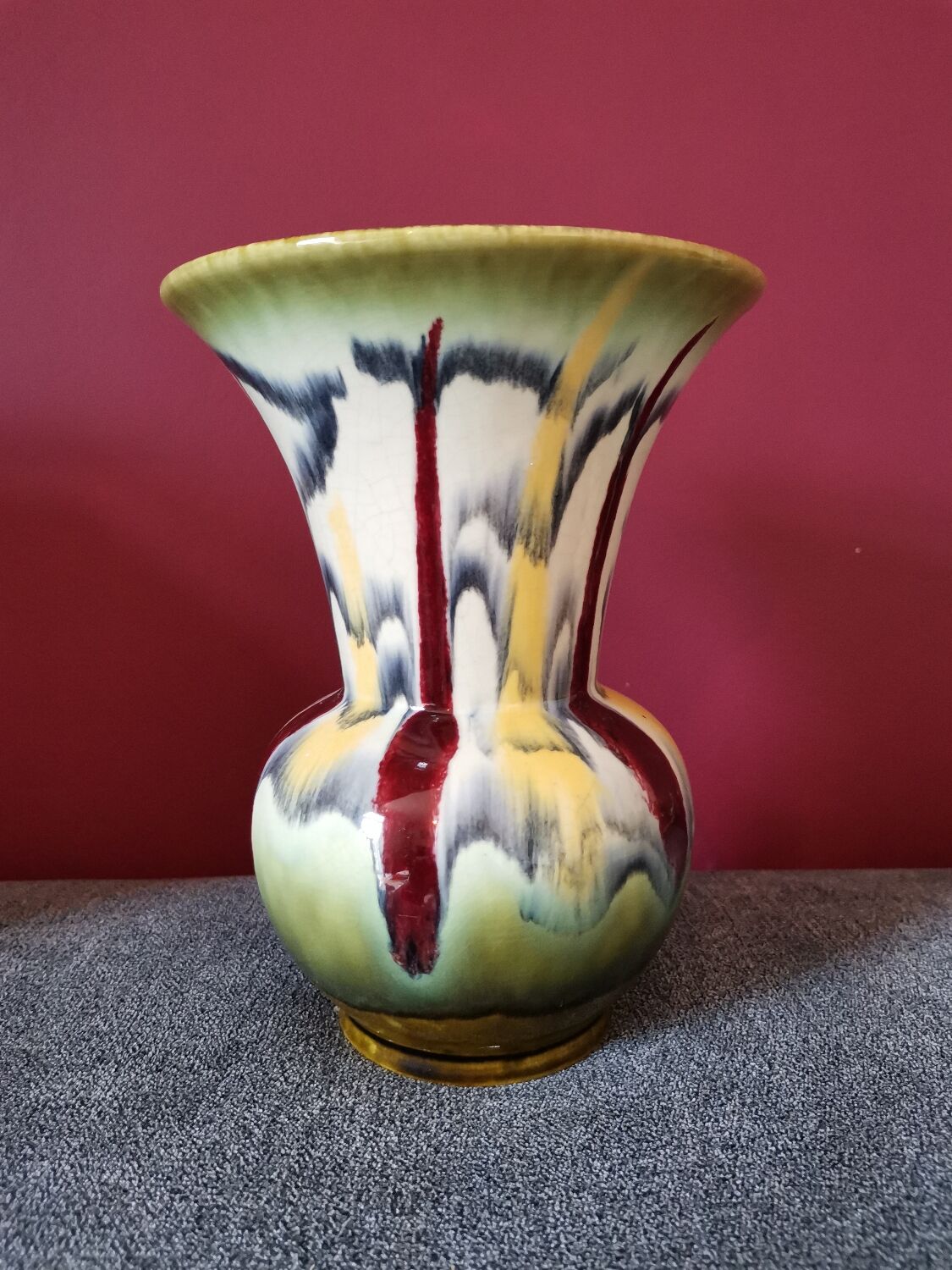 Green vase 60s
