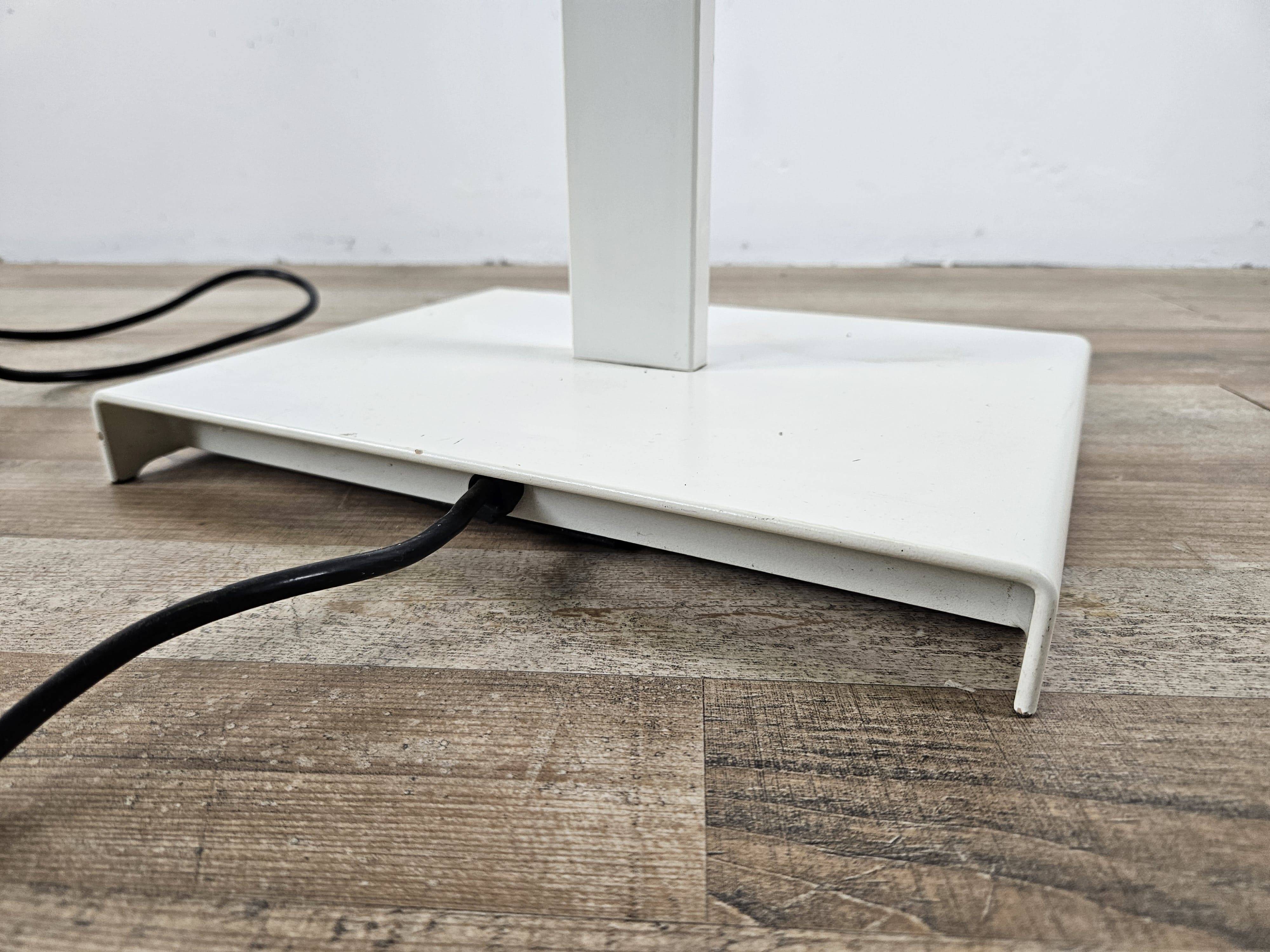 Lampadaire conçu par Roberto Pamio des années 70