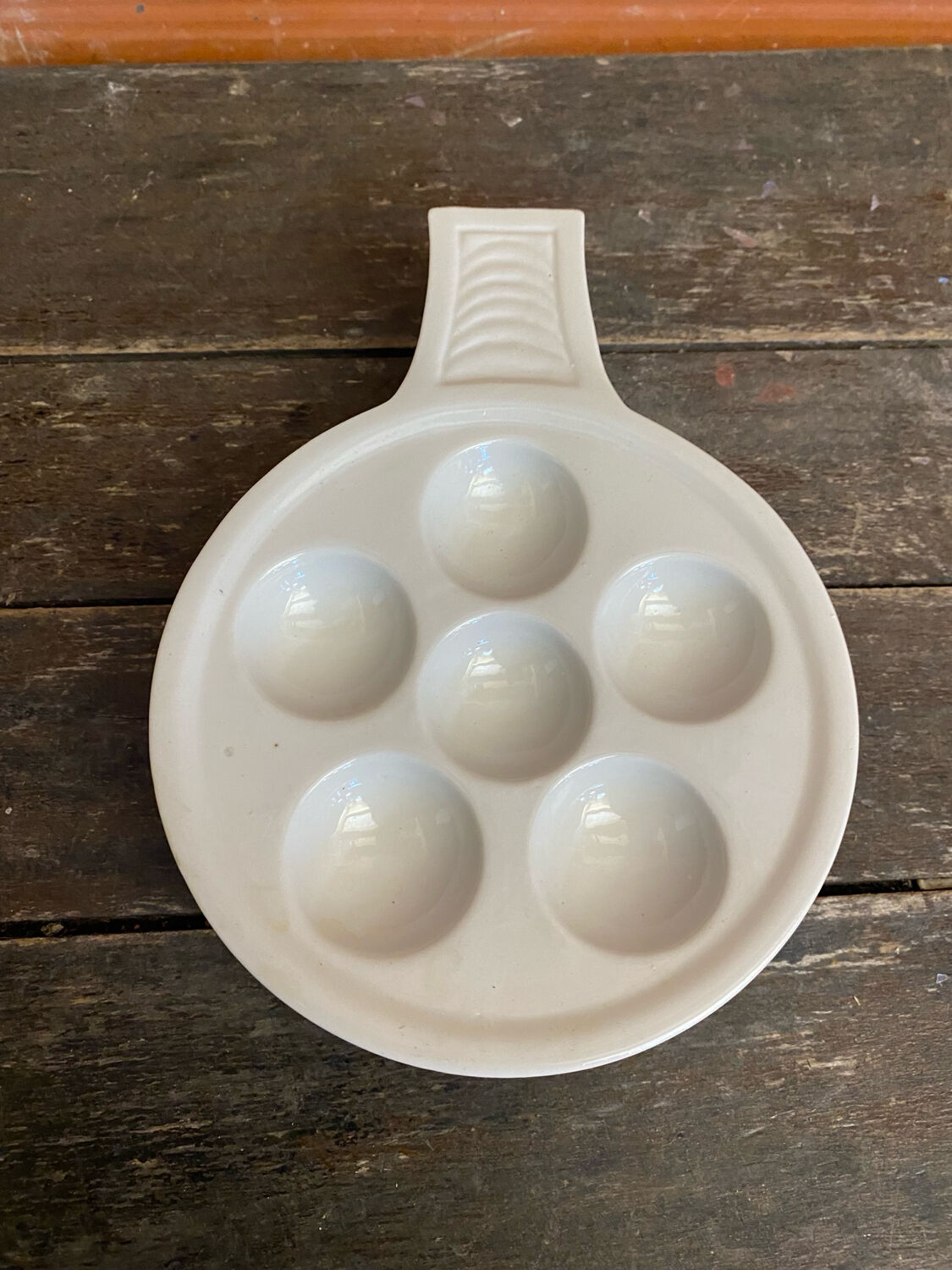 Set of 6 White Vintage Ceramic Escargot Dishes #D854