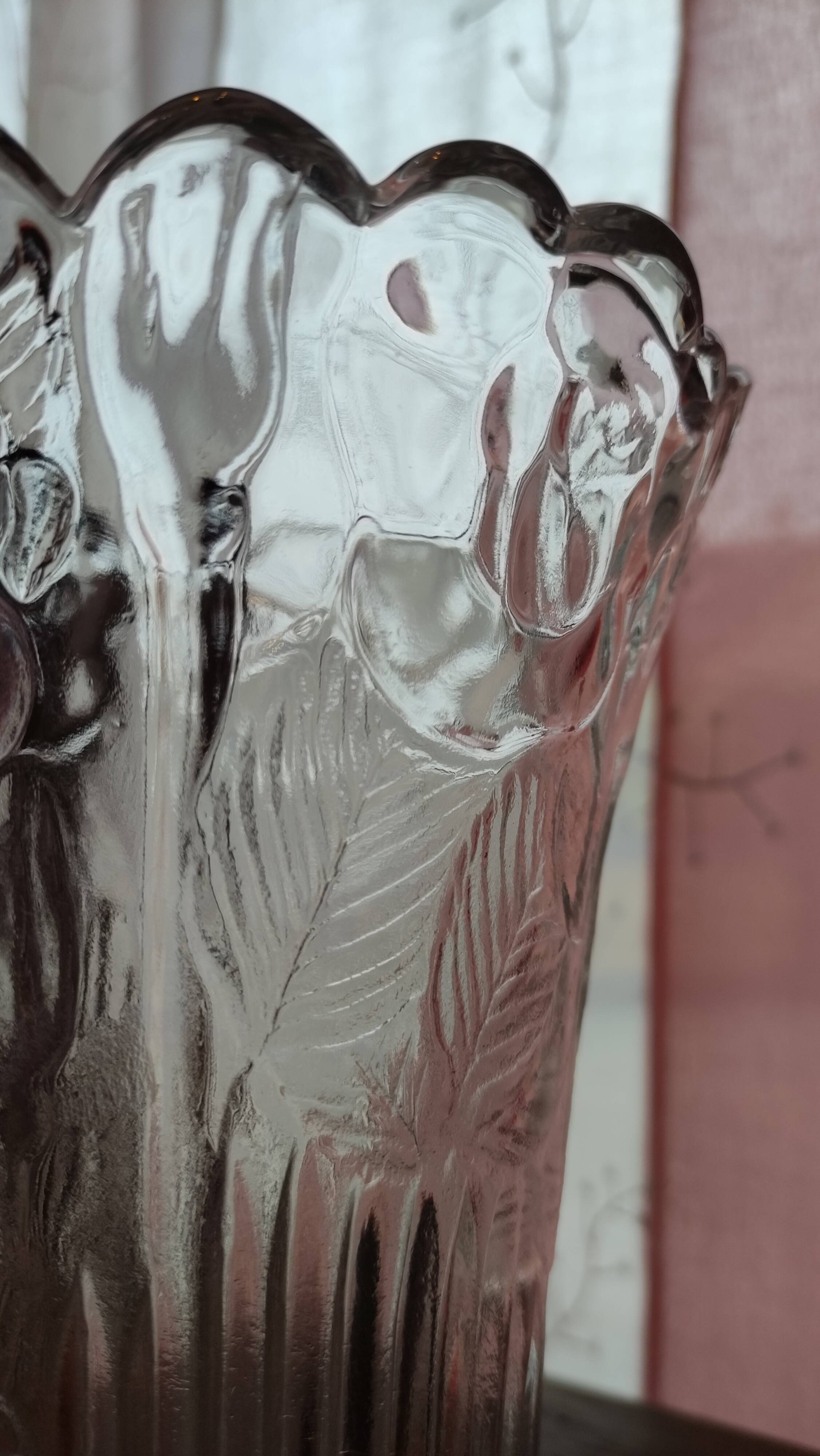 Transparent thick glass vase