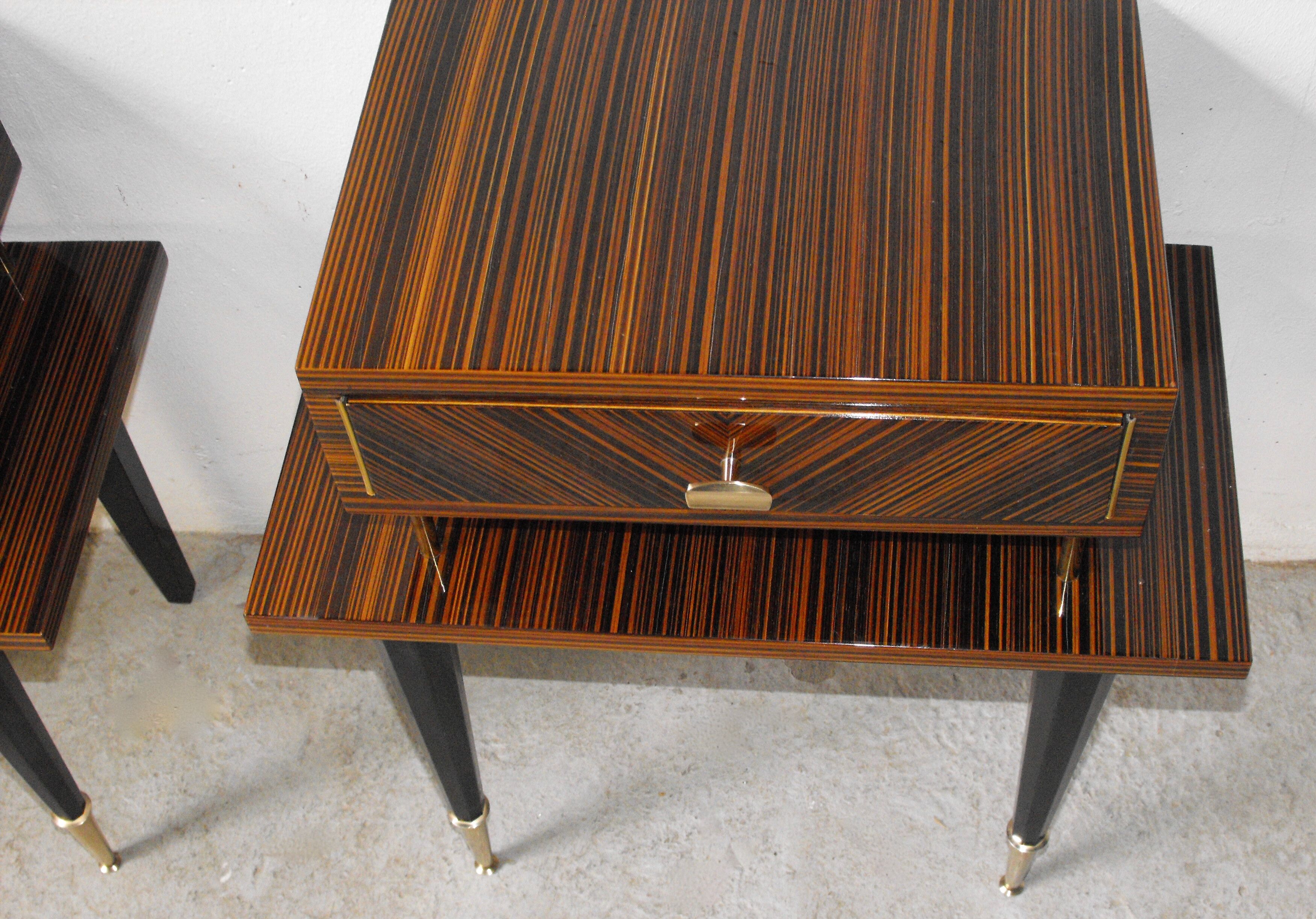 Paire de table de chevet années 50