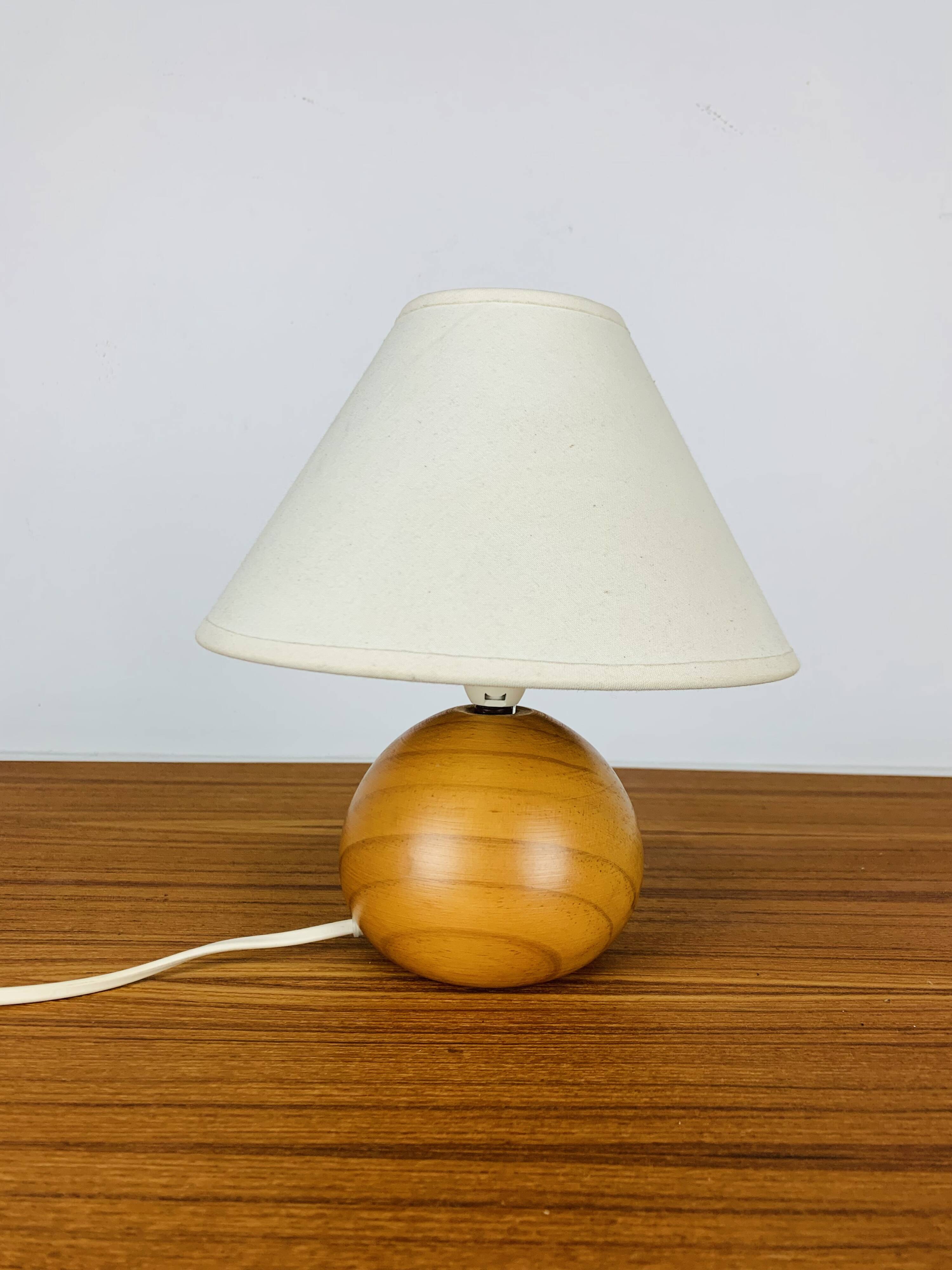 Lampe boule en pin, années 80