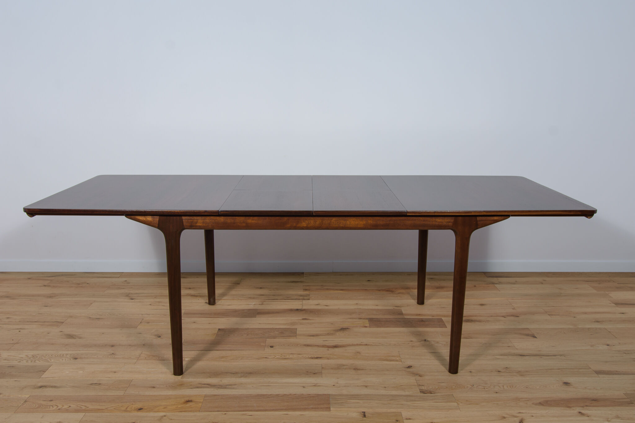 Mid-Century Teak Extendable Dining Table from McIntosh, 1960s