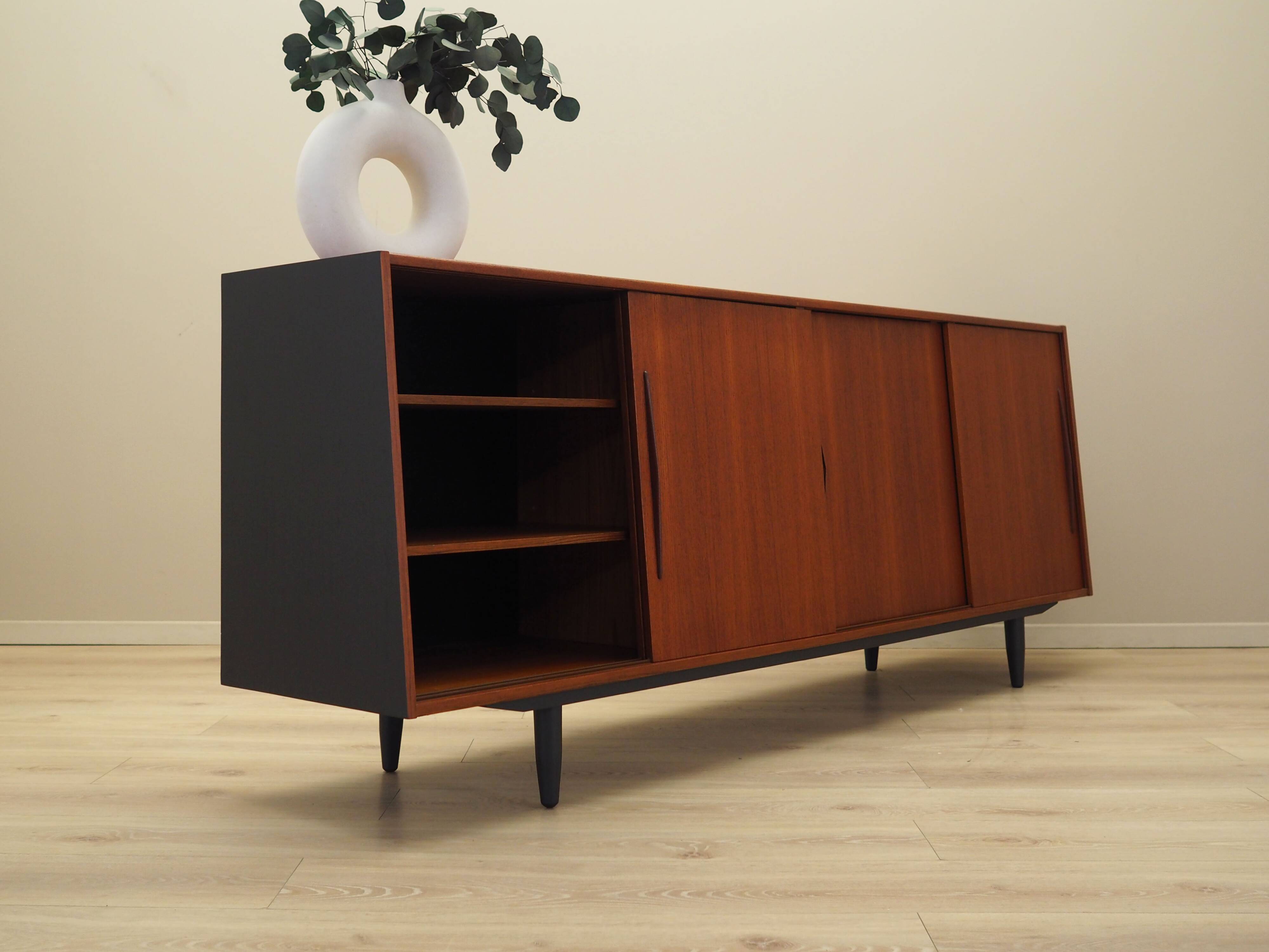 Teak sideboard, Danish design, 1970s, production: Denmark