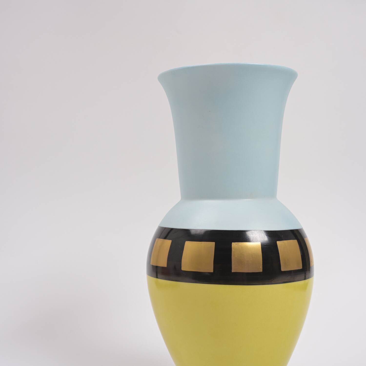 Porcelain Vase - Frédéric de Luca - Ed. Waiting for the Barbarians