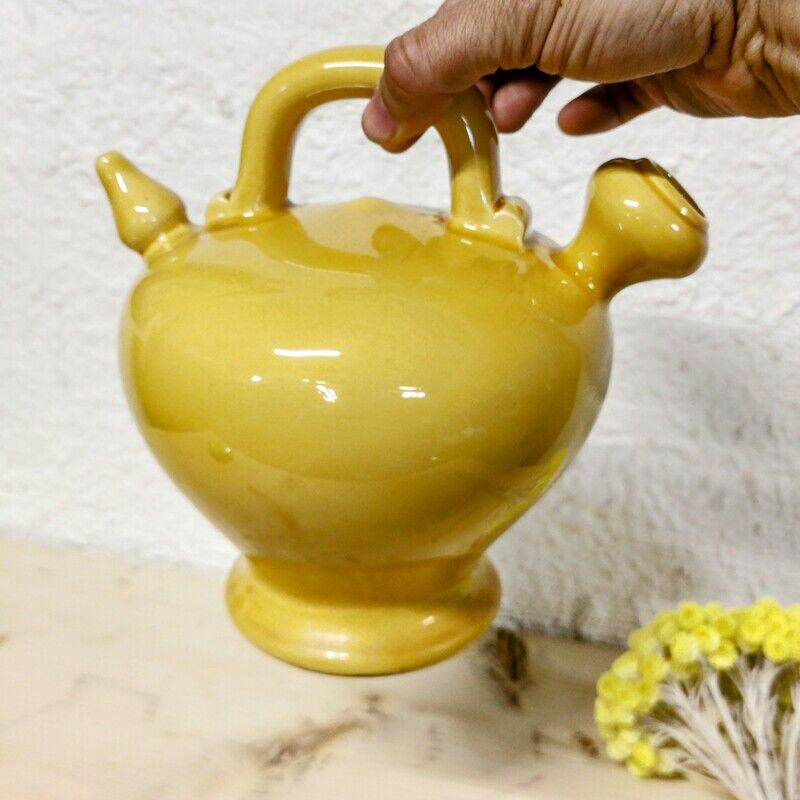 Glazed ceramic gargoulette