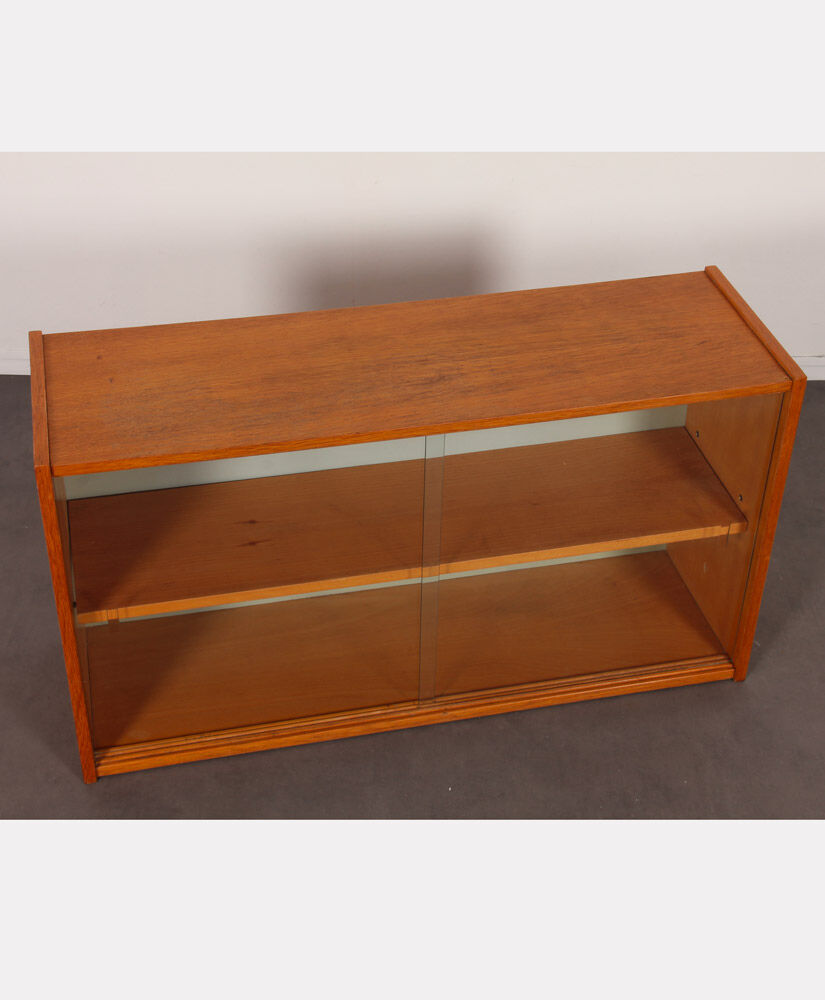 Oak wall shelf, Czech work, 1960