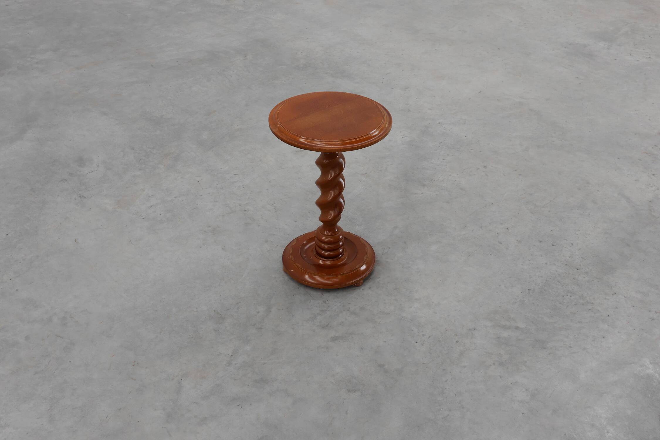 Solid oak Art Deco side table or pedestal with twisted base, France 1940s