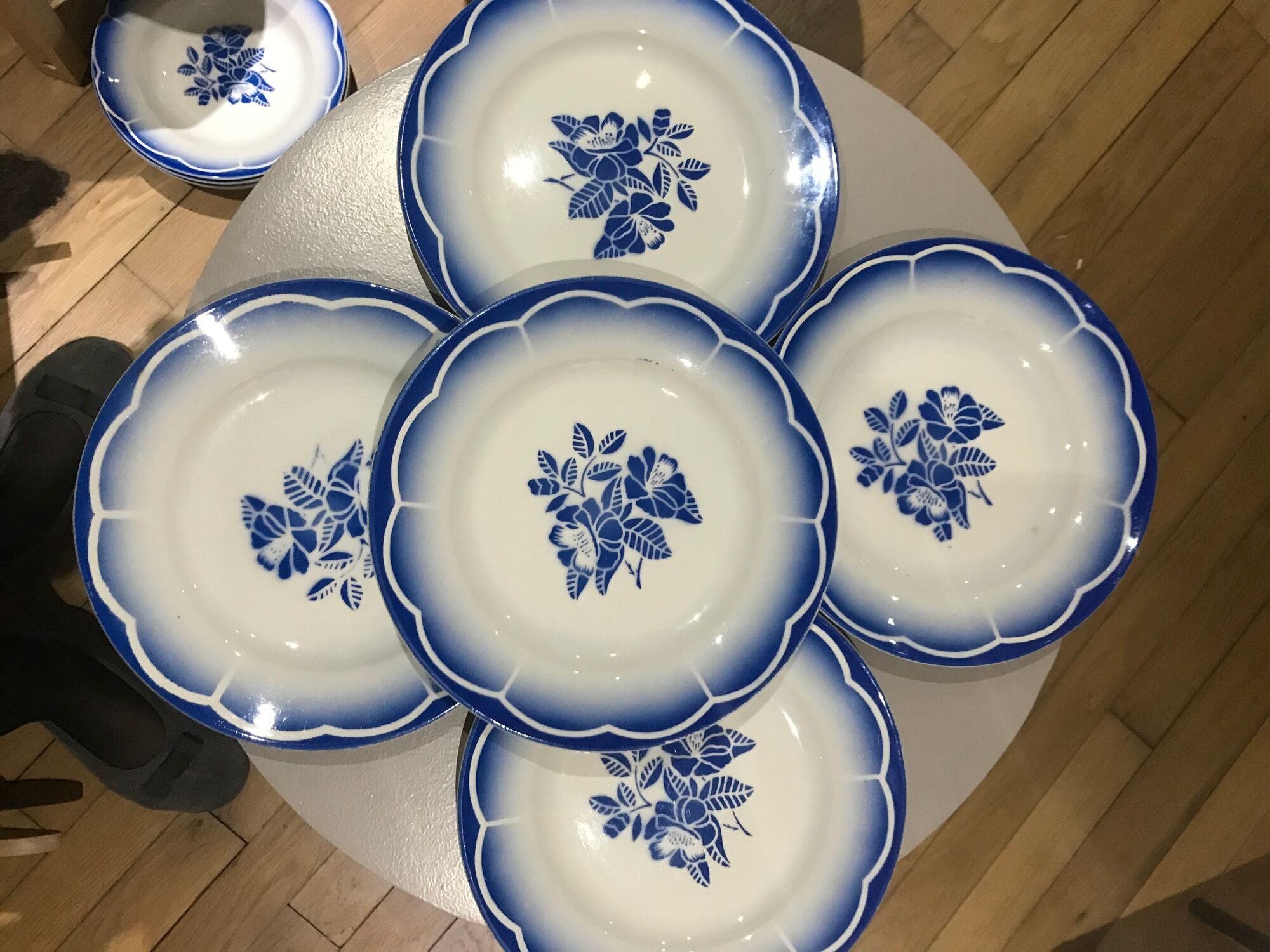 Lot 16 plates Digoin Sarreguemines marsac