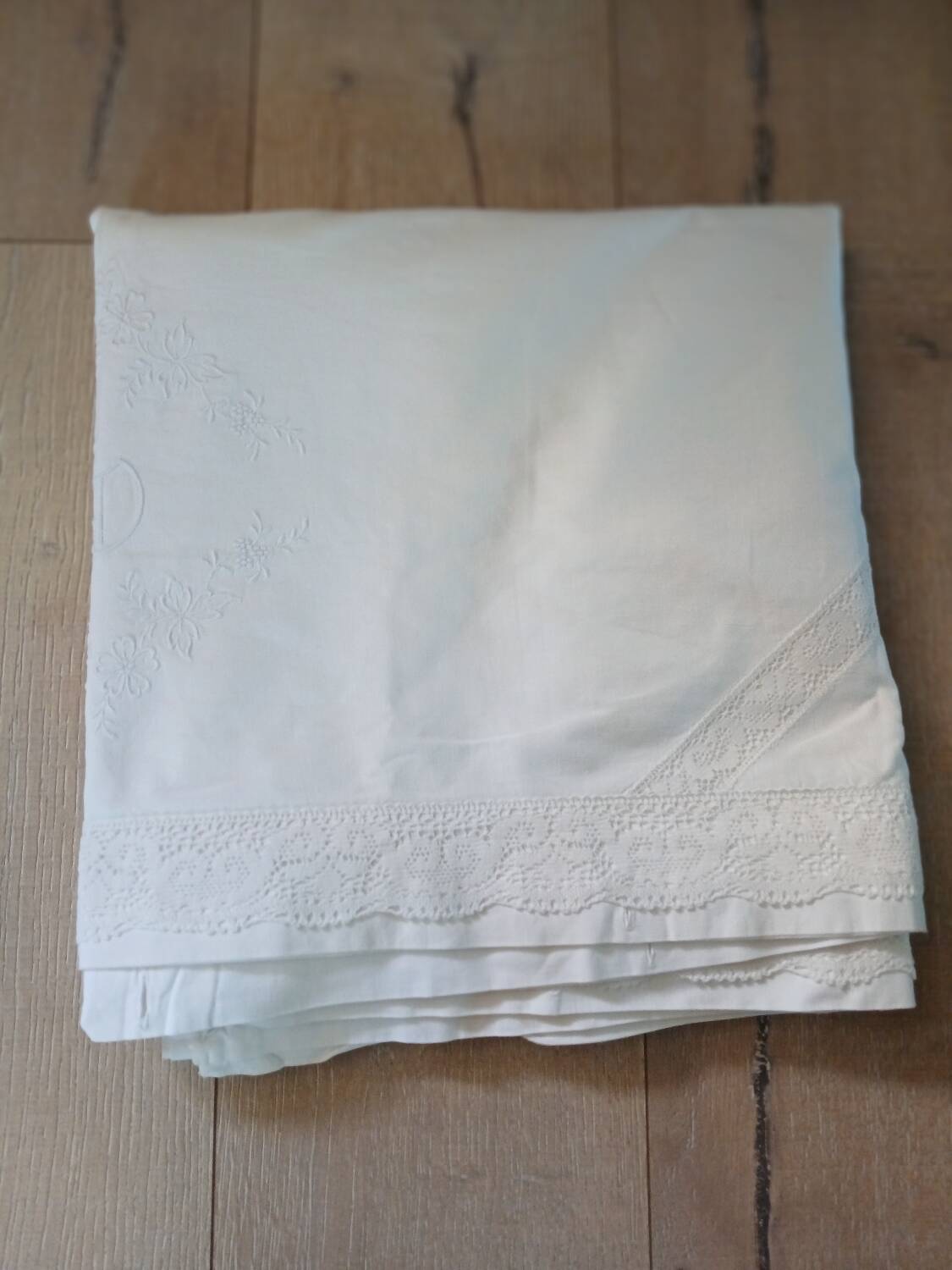 Antique embroidered duvet cover