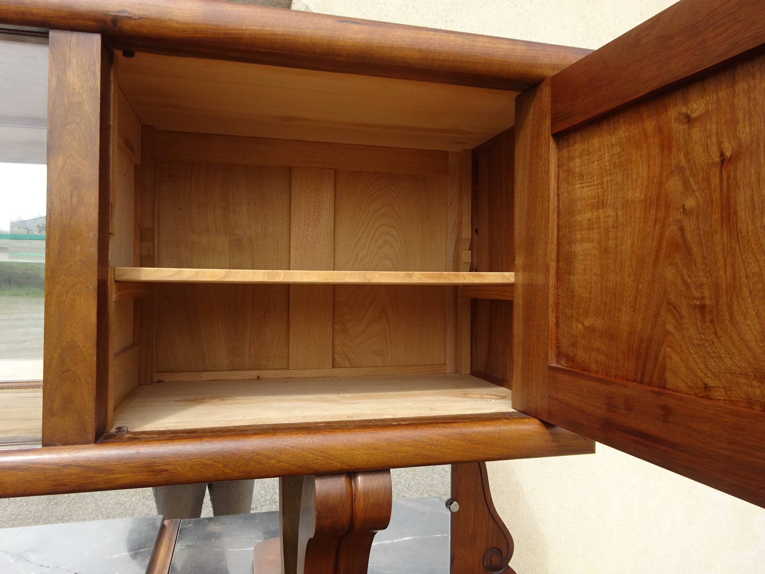 Large two-part buffet in solid walnut