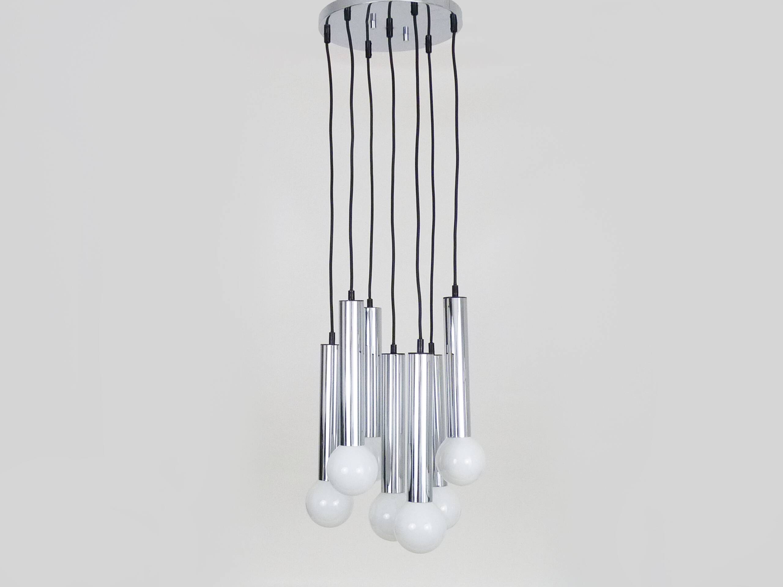 Vintage chrome metal waterfall pendant light with 7 lights Doria Leuchten. 70s