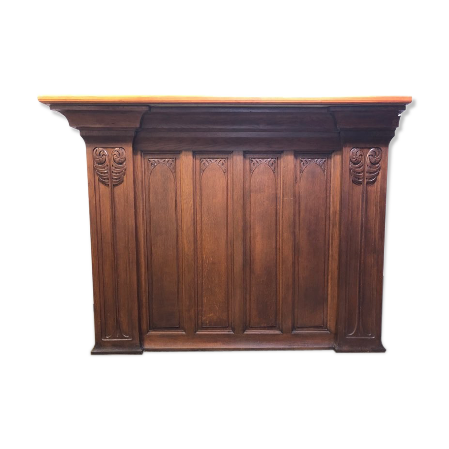 Art Nouveau woodwork bar