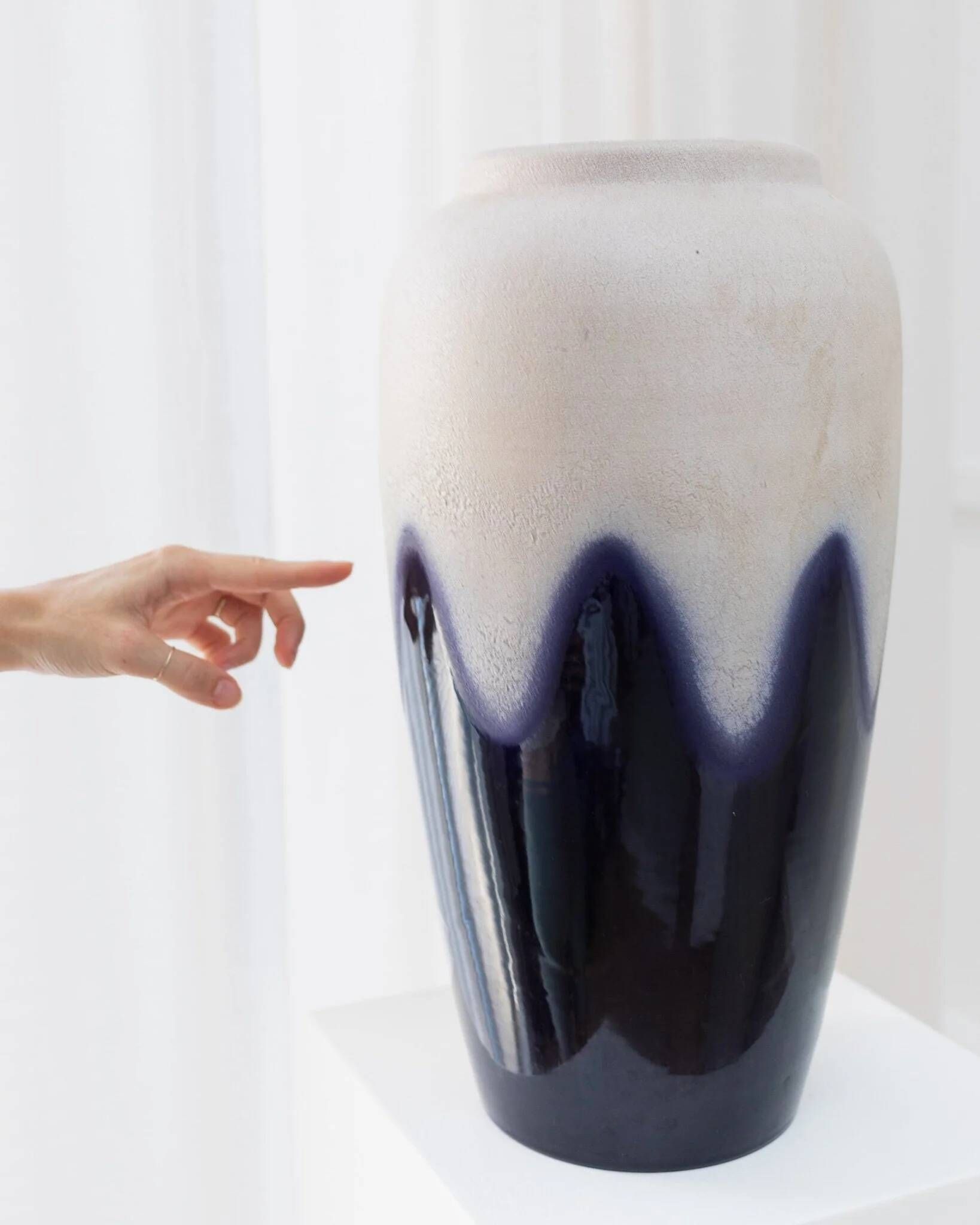 XL Vintage Floor Vase Bay Keramik 624-45, Ceramic, White & Navy Two-Tone Glaze, 1960s