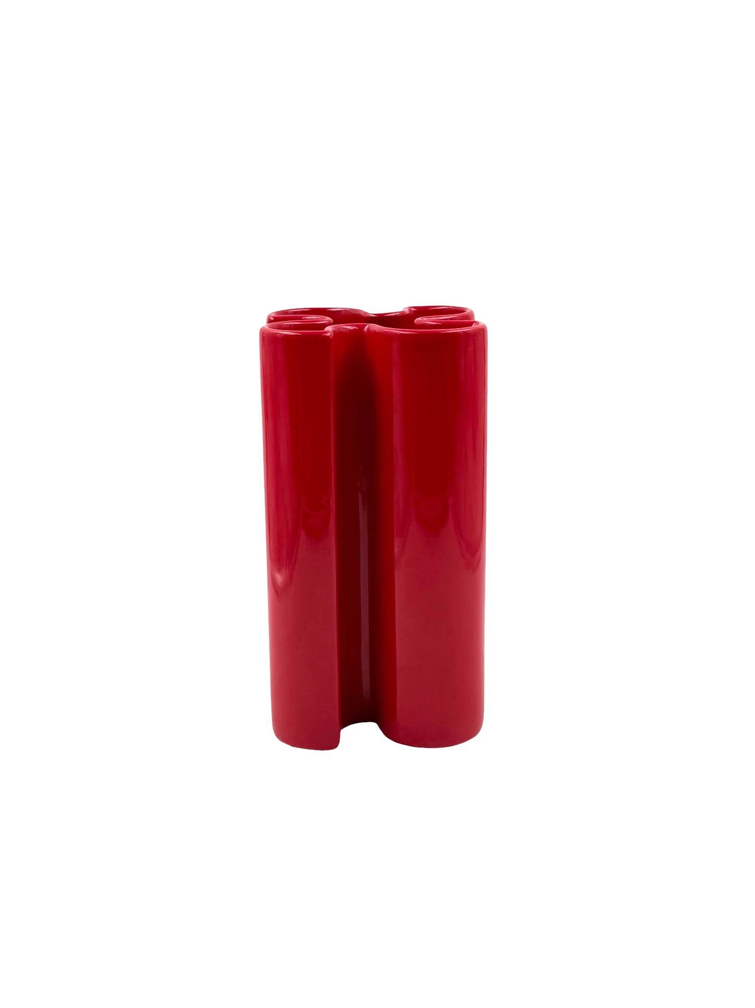 Franco Bettonica, Space age rare red ceramic vase, Gabbianelli Italy ca. 19