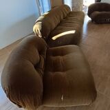 Soriana set of 4 pieces including a 4-seater sofa, 2 armchairs, and a pouf by Tobia and Afra Scarpa, Italy.