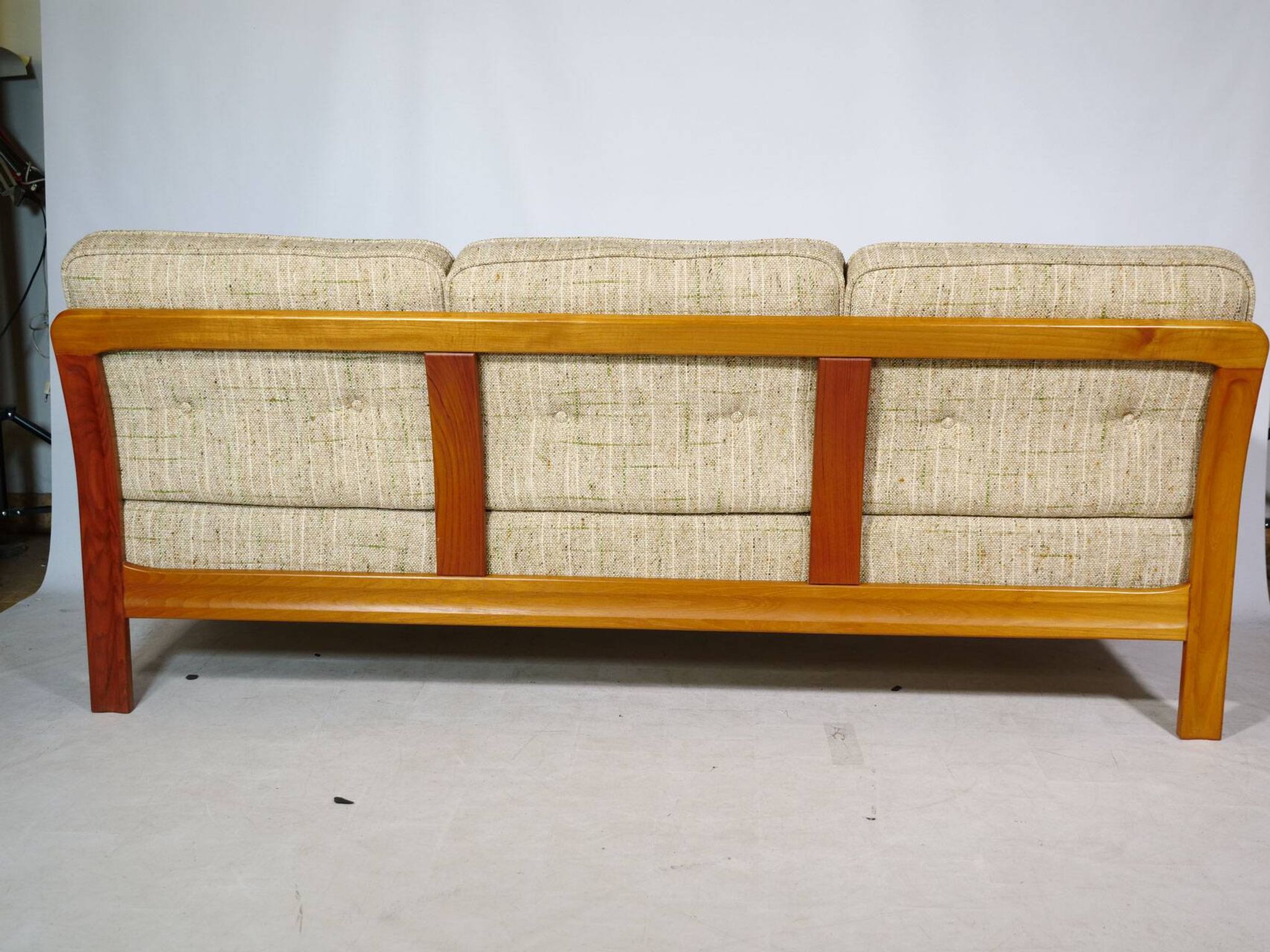 Vintage Scandinavian three-seater teak sofa, 1970s