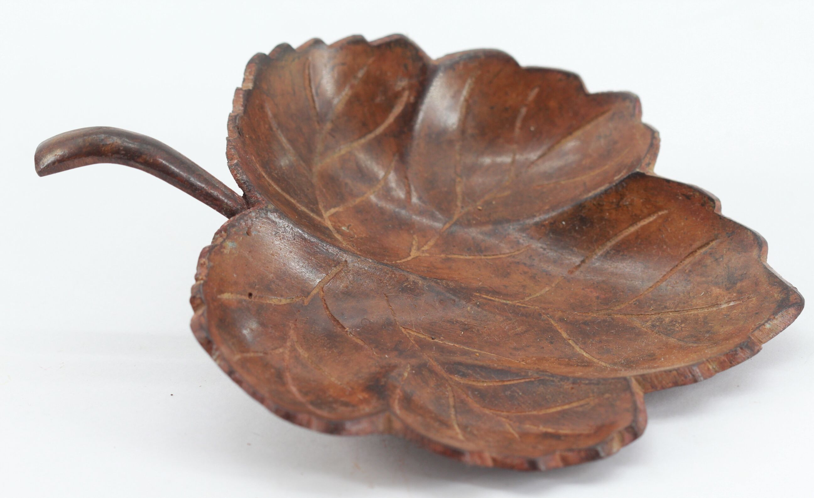 Empty ceramic sheet pocket