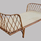 Rattan bed