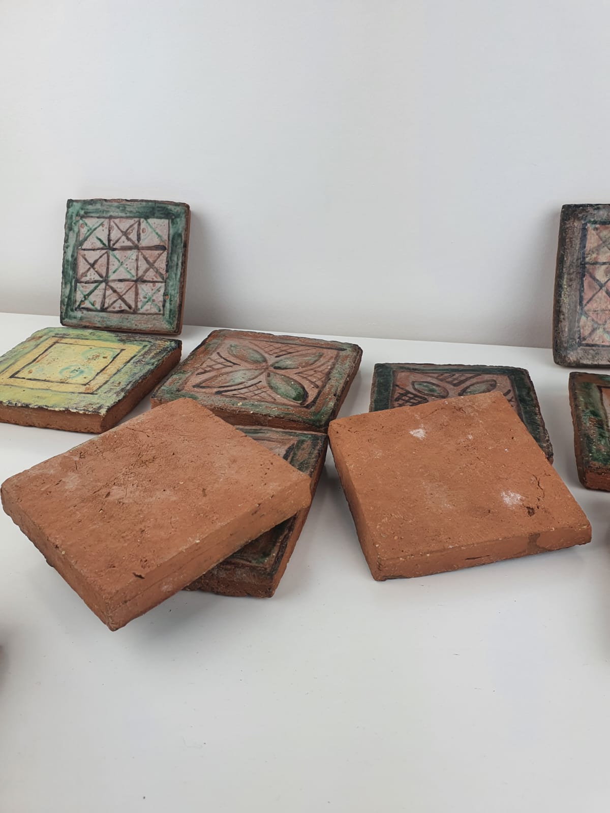 Lot carreaux de alice colonieu