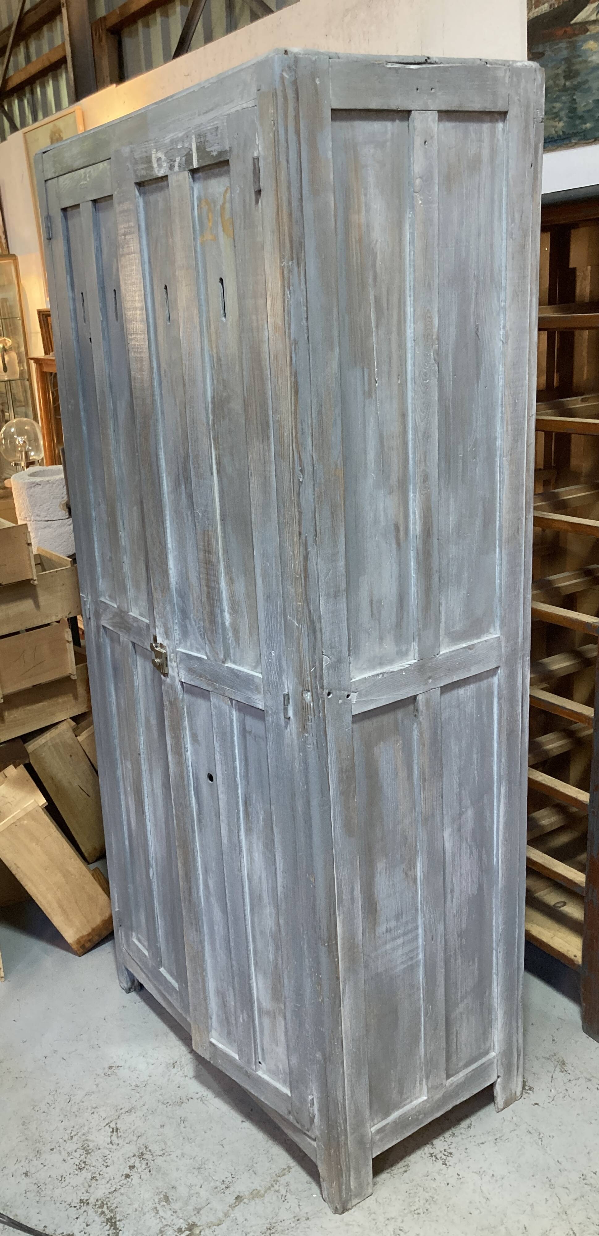 Wardrobe - closet - cloakroom