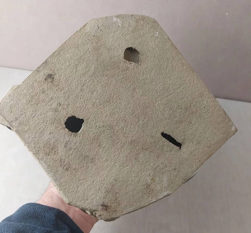 Old terracotta vase, pumpkin decoration, wood, to be identified