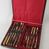 Service 20 table knives blade steel handle horn