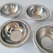 Set of 6 small vintage stainless steel bowls Set of 6 small bowls