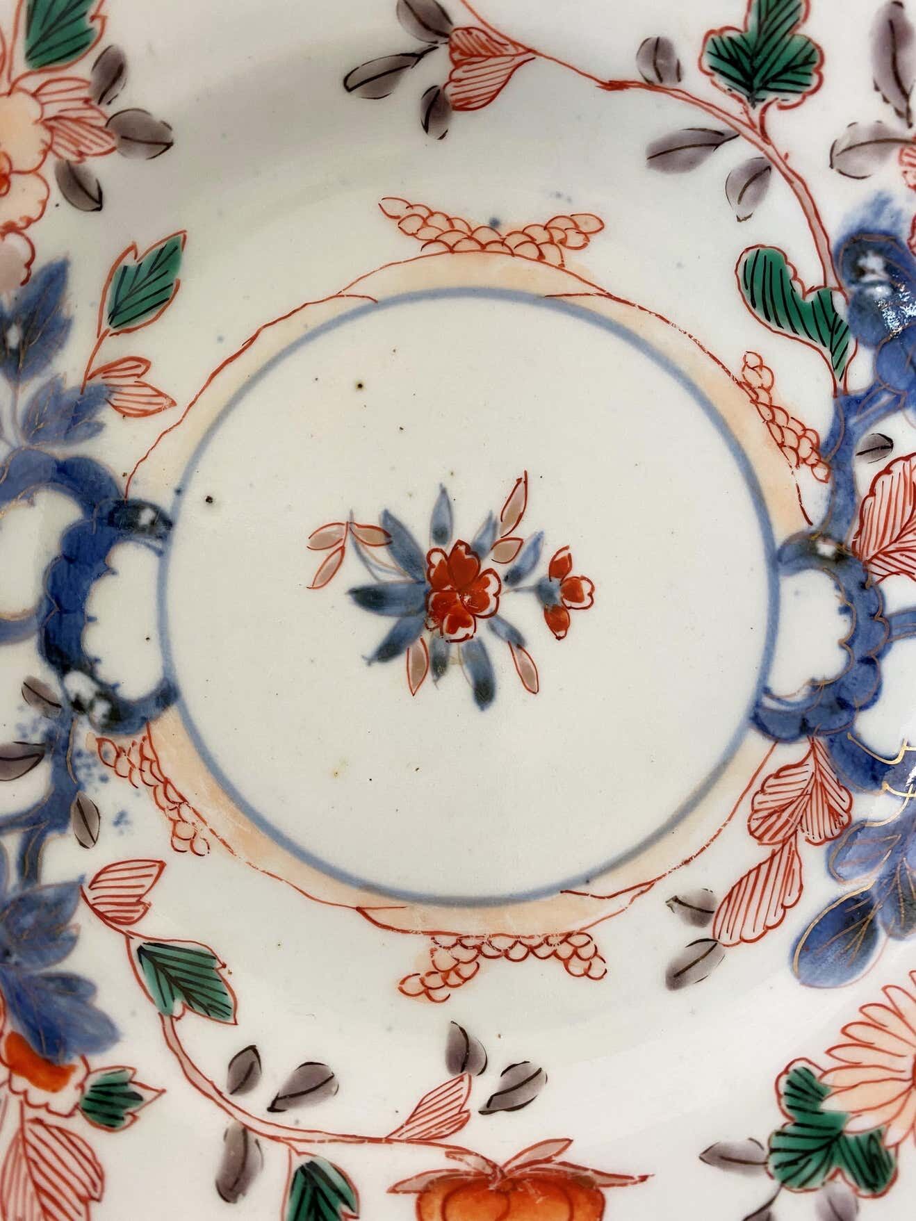19th century Imari Chinese porcelain plate
