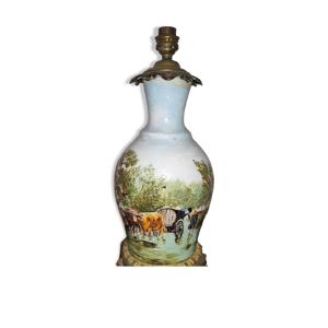 Pied de lampe en porcelaine