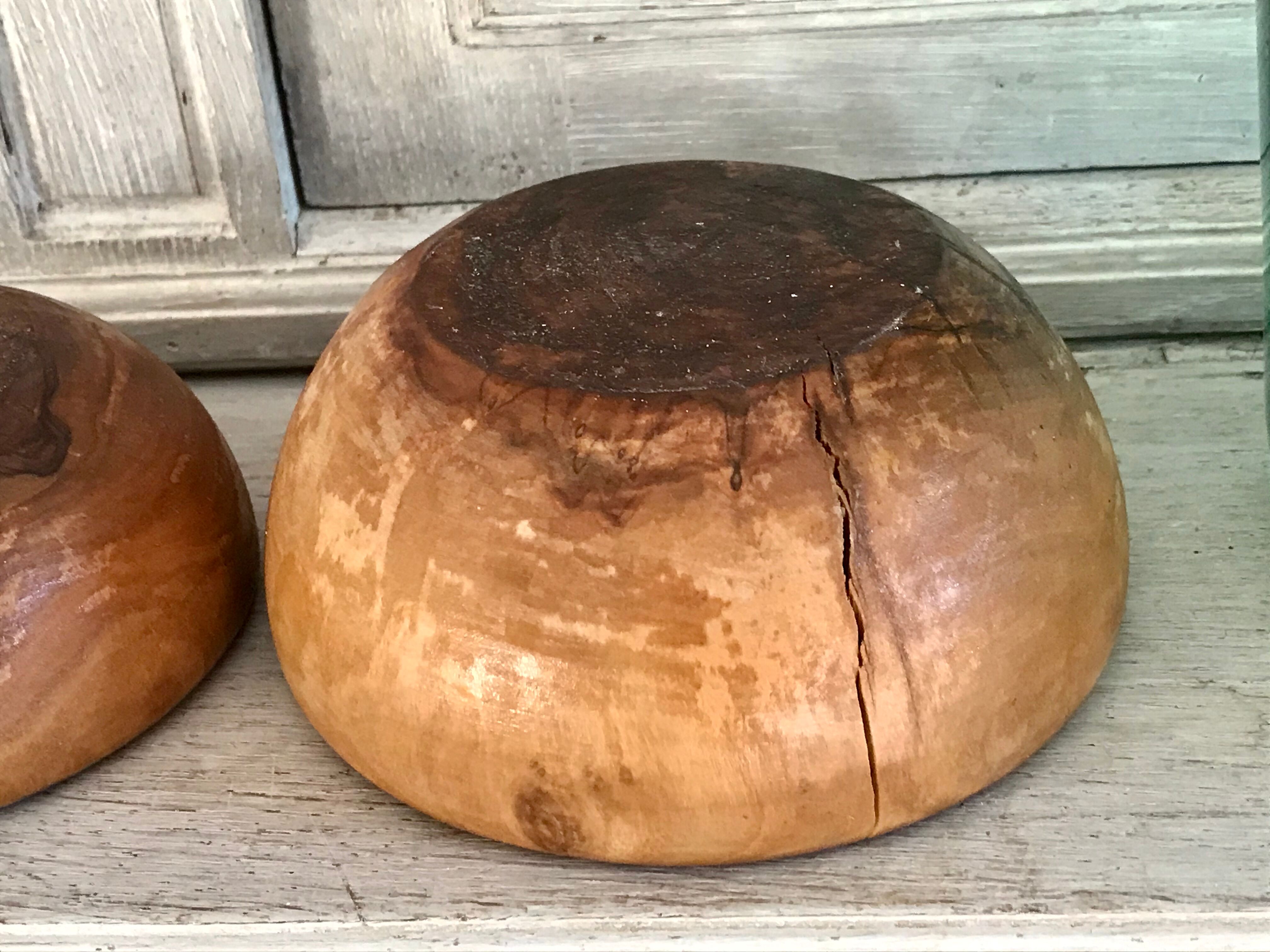 Vintage wooden olive wood bols