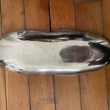 Cast aluminum centerpiece