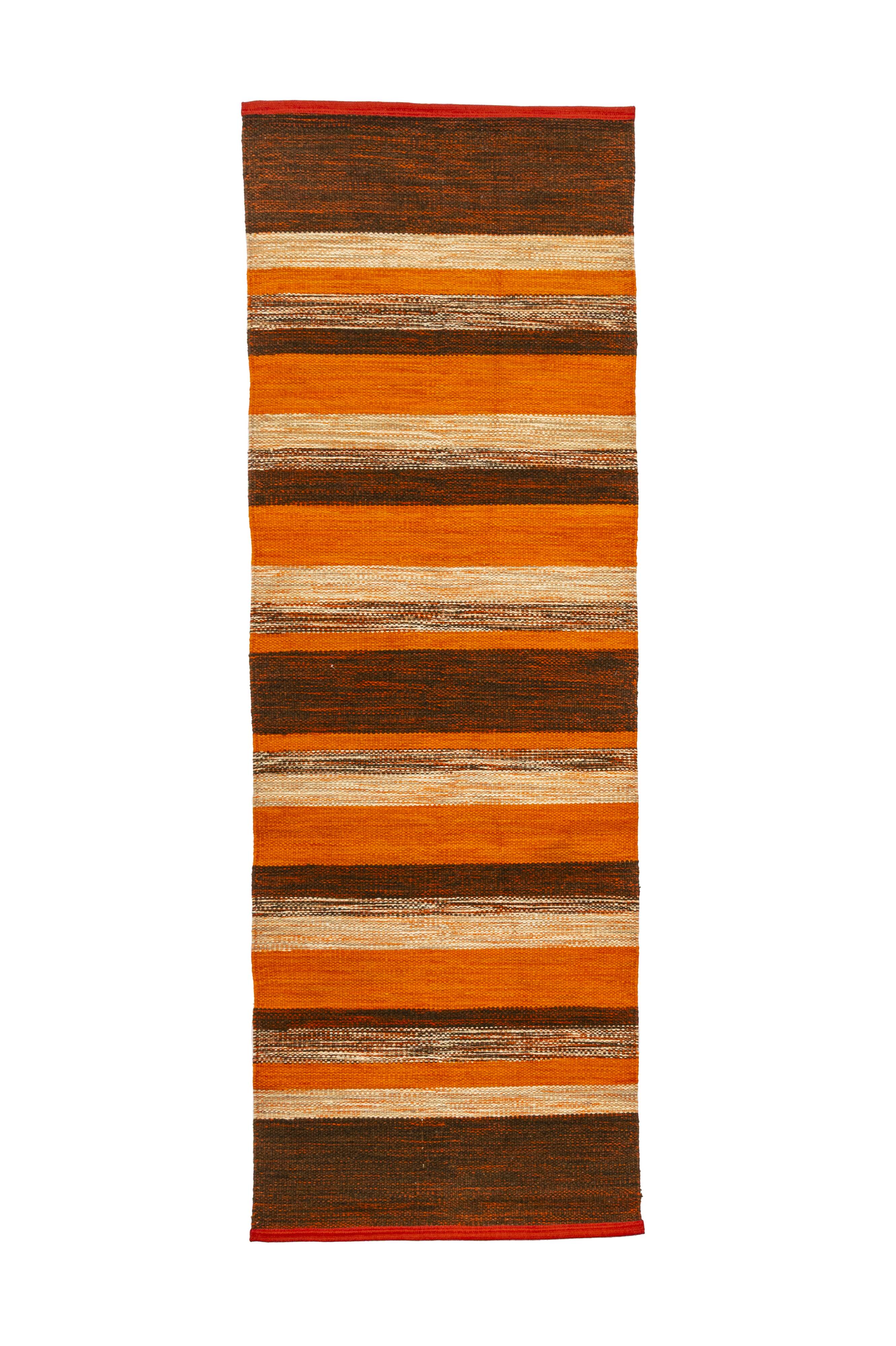 Scandinavian mid-century modern gallery rug, 234 cm x 80 cm (92 x 31 in).
